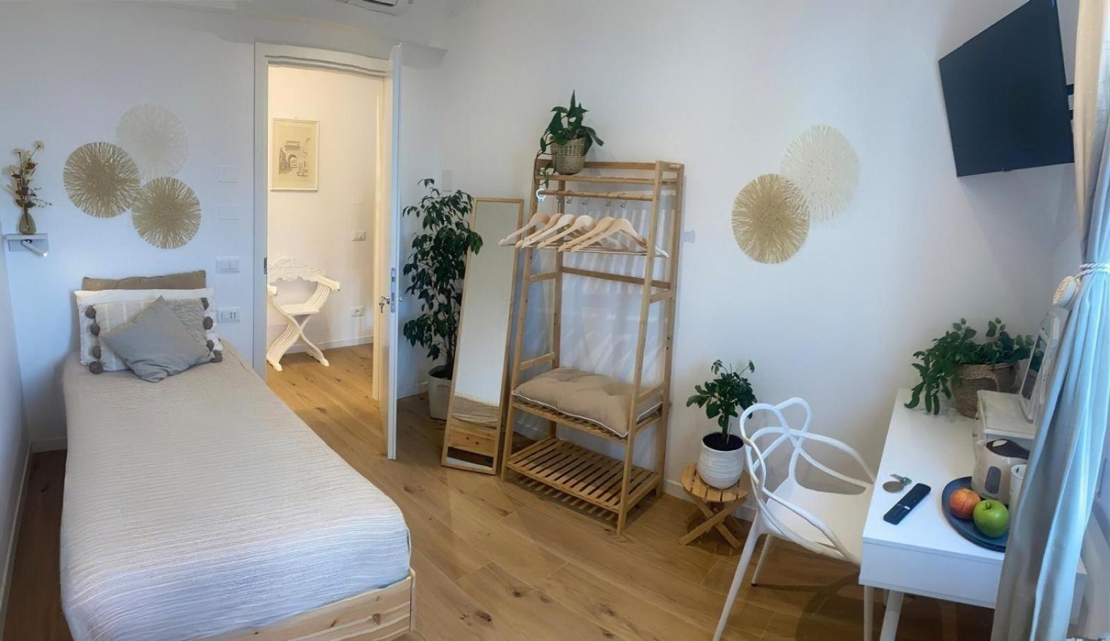 Keizna Rooms Cesena Esterno foto